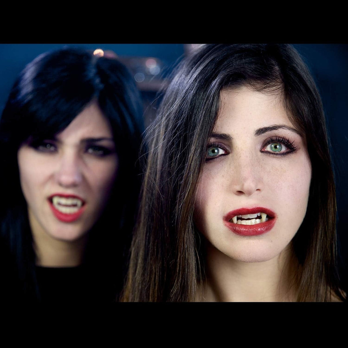 Vampire Fangs™ – Halloween Vampire Costume Teeth